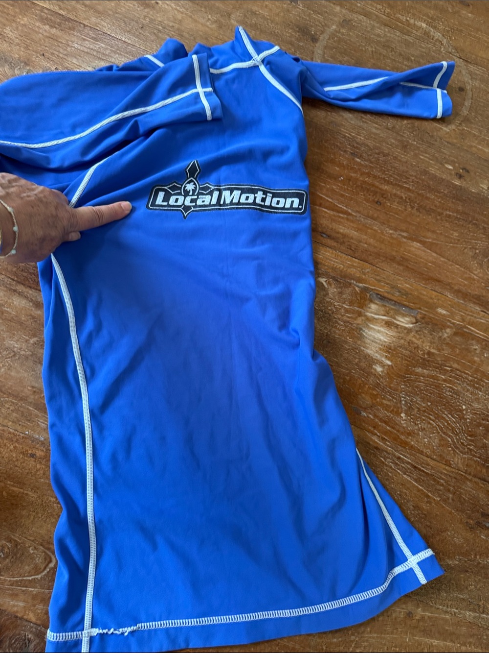 Local Motion Men’s Large Blue Long-Sleeve Rash Guard - Picture 6 of 6